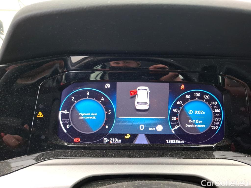 Volkswagen  Golf  VOLKSWAGEN / 2020 / 5P / Berline 2.0 TDI SCR 115 BVM6 Life 1st #23