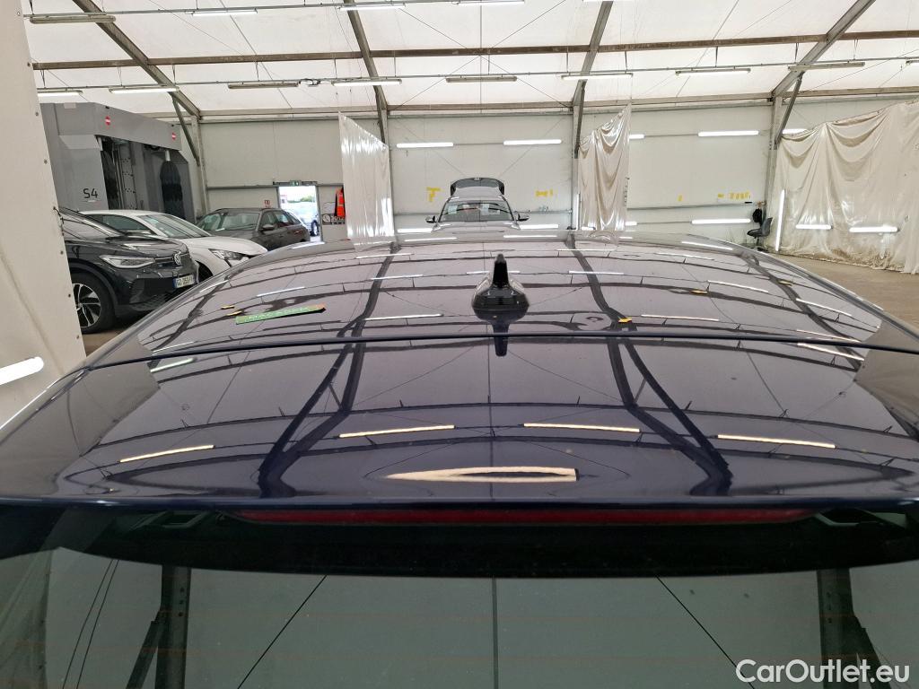  Volkswagen  Golf  VOLKSWAGEN / 2020 / 5P / Berline 2.0 TDI SCR 115 BVM6 Life 1st #7
