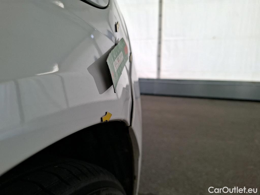  Peugeot  208  Active 1.2 PureTech 100CV BVM6 E6d #2