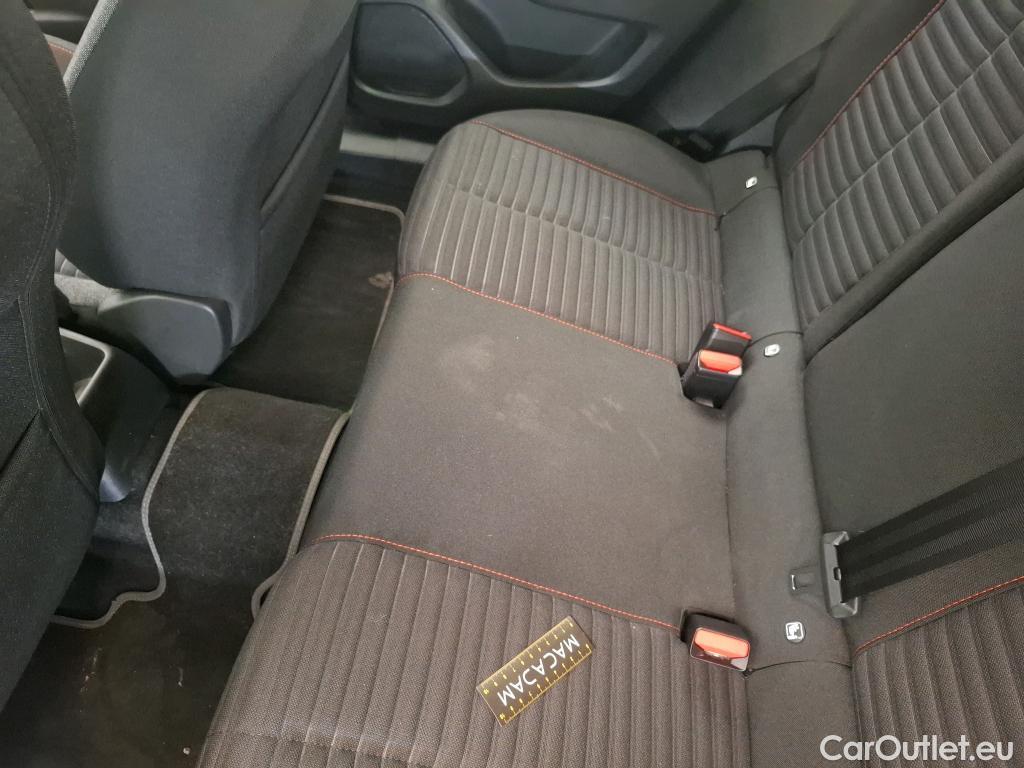  Peugeot  2008  Active Pack 1.2 PureTech 130CV BVA8 E6d #27