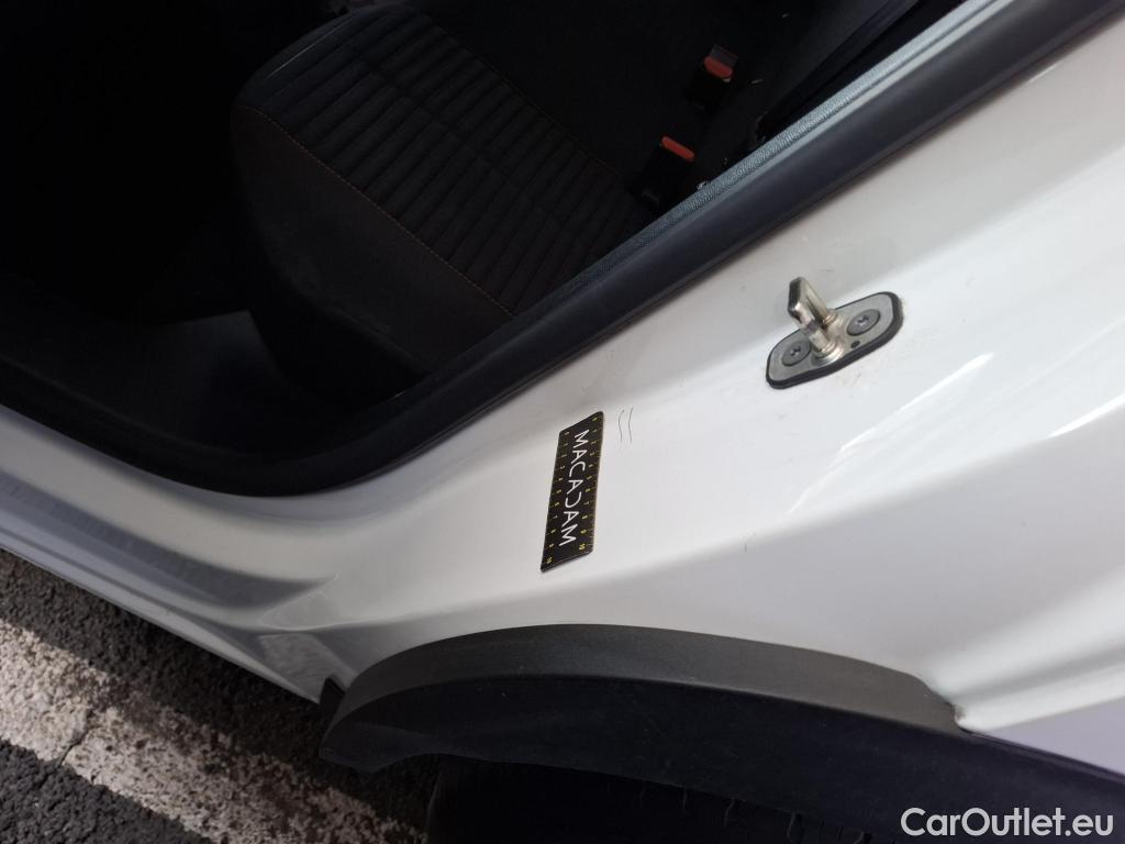  Peugeot  2008  Active 1.2 PureTech 100CV BVM6 E6d #24