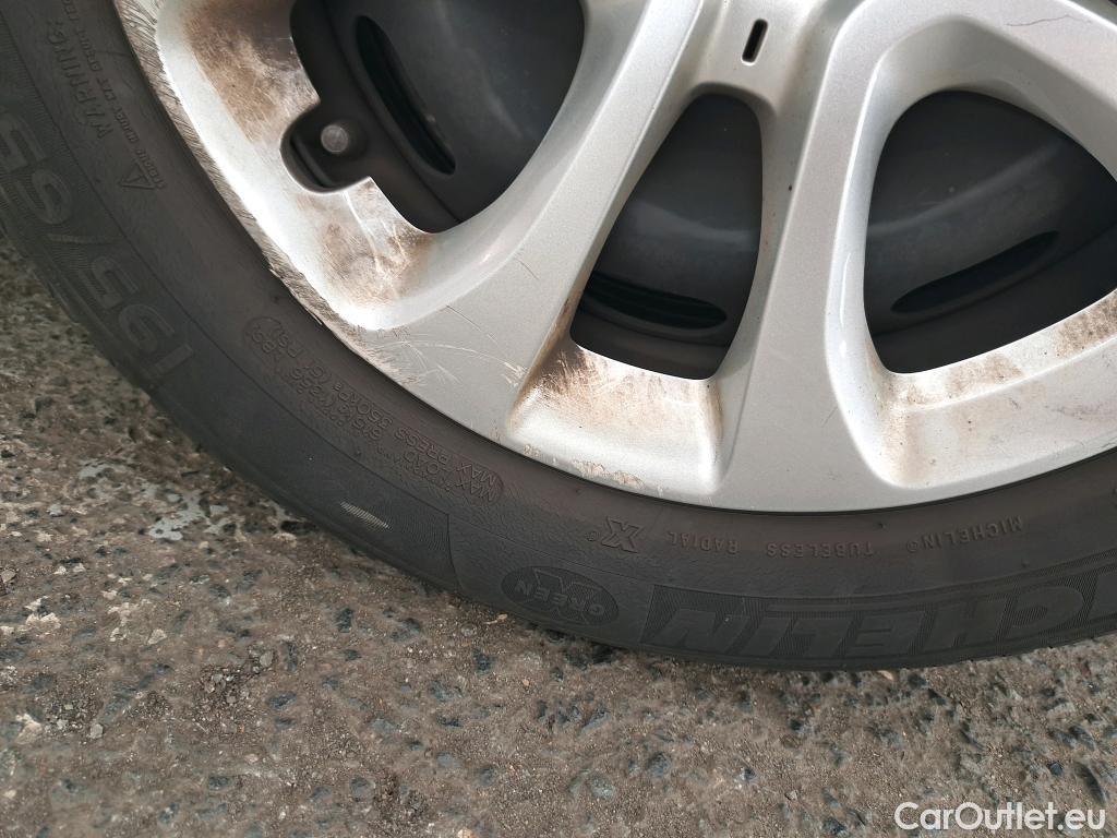  Citroen  C3  Feel 1.2 PureTech 80CV BVM5 E6 #26