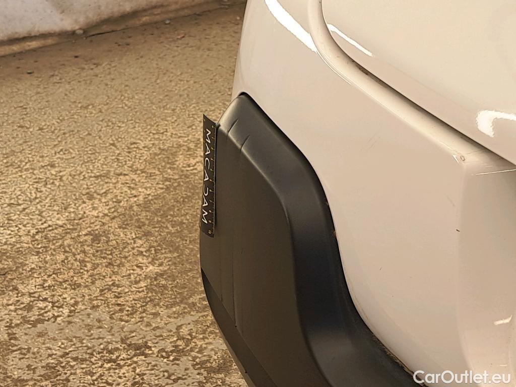  Citroen  C3  Feel 1.2 PureTech 80CV BVM5 E6 #6