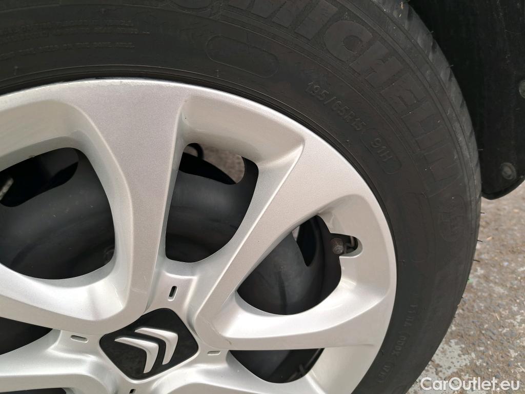  Citroen  C3  Feel 1.2 PureTech 80CV BVM5 E6 #19