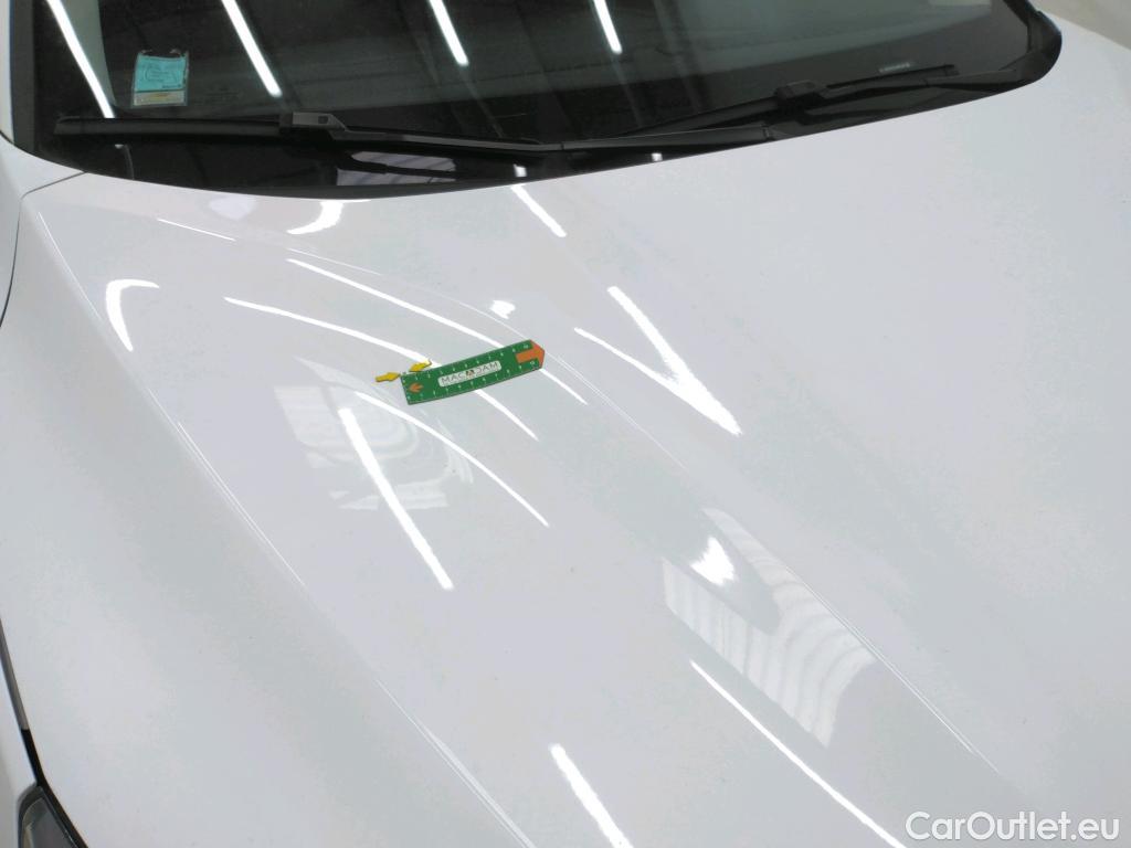  Ford  Focus FORD  / 2018 / 5P / Berline 1.0 EcoBoost 125ch auto Titanium X Busin (Ex 841Q) #29