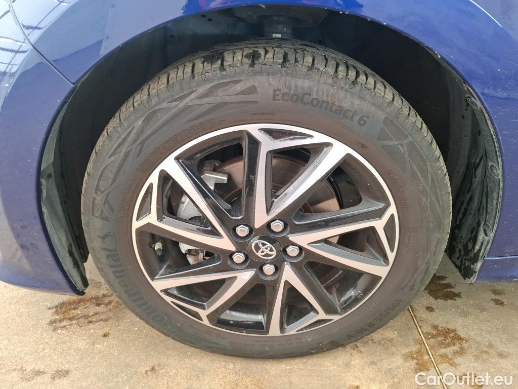  Toyota  Yaris TOYOTA  Hybride / 2019 / 5P / Berline Hybride 116h Design #21