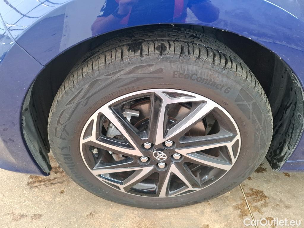  Toyota  Yaris TOYOTA  Hybride / 2019 / 5P / Berline Hybride 116h Design #20