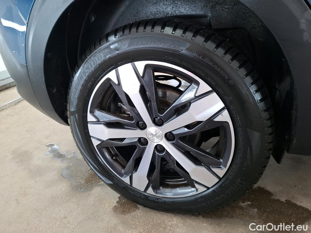  Peugeot  5008 PEUGEOT  / 2020 / 5P / SUV PureTech 180 S&S EAT8 GT Pack #36