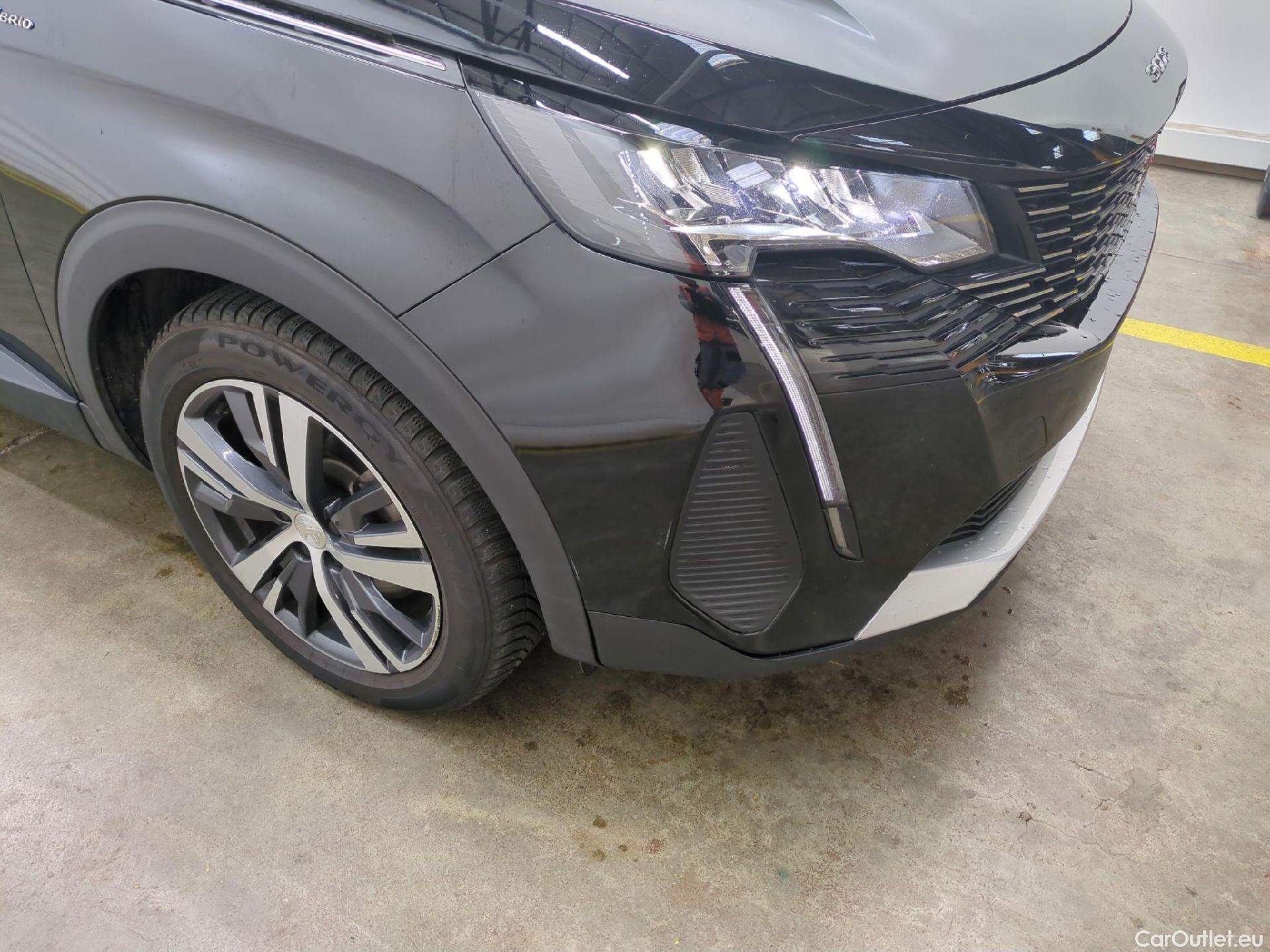  Peugeot  3008 PEUGEOT  / 2020 / 5P / SUV 1.6 HYBRID 225 E-EAT8 Active Pack #11