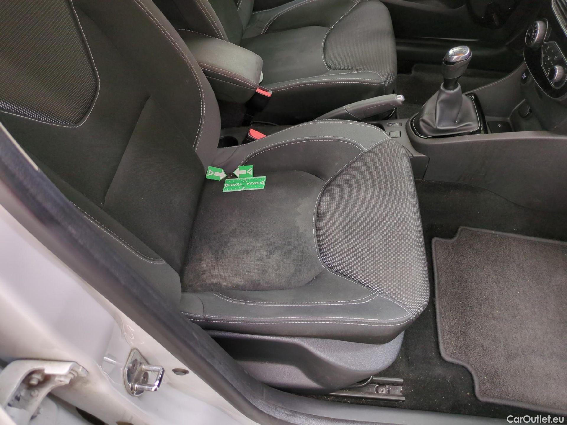  Renault  Clio RENAULT  5p Berline Business TCe 90 - 18 #1