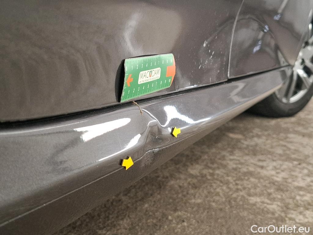  Peugeot  208 PEUGEOT  / 2019 / 5P / Berline Puretech 75 S&S Active Business #10