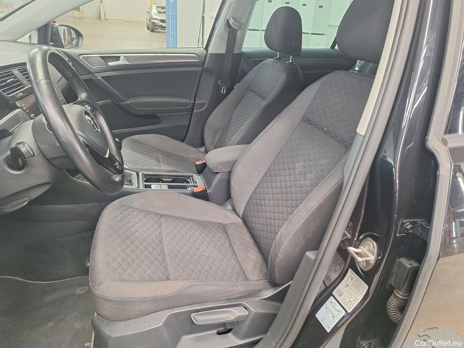 Volkswagen  Golf  VW, VII FL'16, Volkswagen VII 1.6 TDi SCR 85kW Join 5d #2