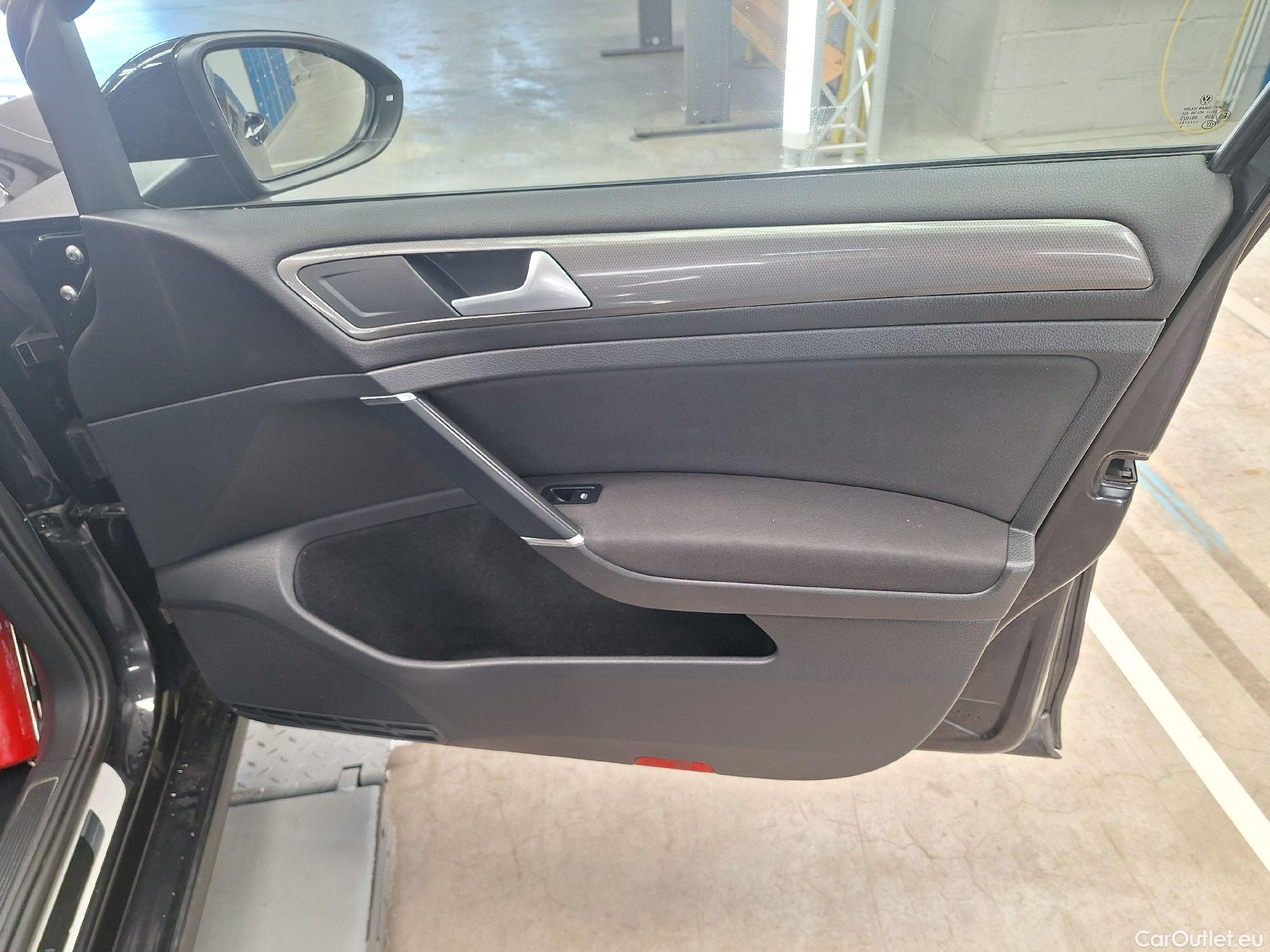  Volkswagen  Golf  VW, VII FL'16, Volkswagen VII 1.6 TDi SCR 85kW Join 5d #16