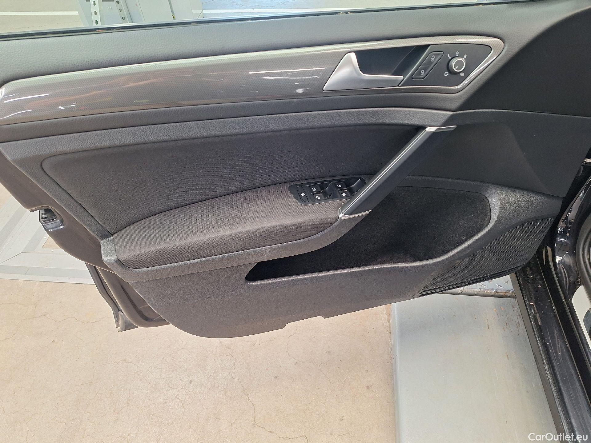  Volkswagen  Golf  VW, VII FL'16, Volkswagen VII 1.6 TDi SCR 85kW Join 5d #11