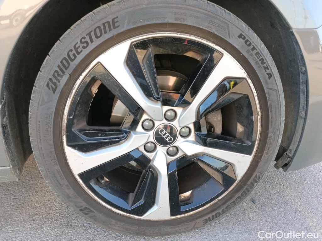  Audi  A1 Sportback AUDI A1 / 2018 / 5P / berlina con portón Sportback Adrenalin 30 TFSI 81kW S tron(SP) #11