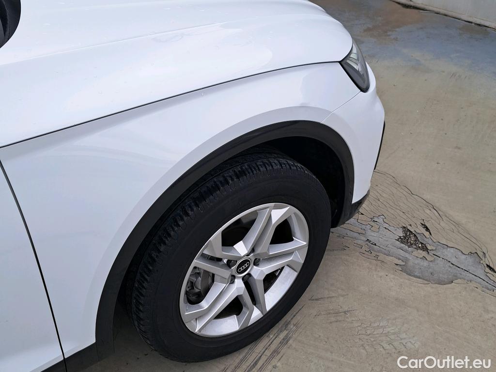  Audi  Q5 AUDI  / 5P / Advanced 40 TDI 204 CV quattro-ultra #5