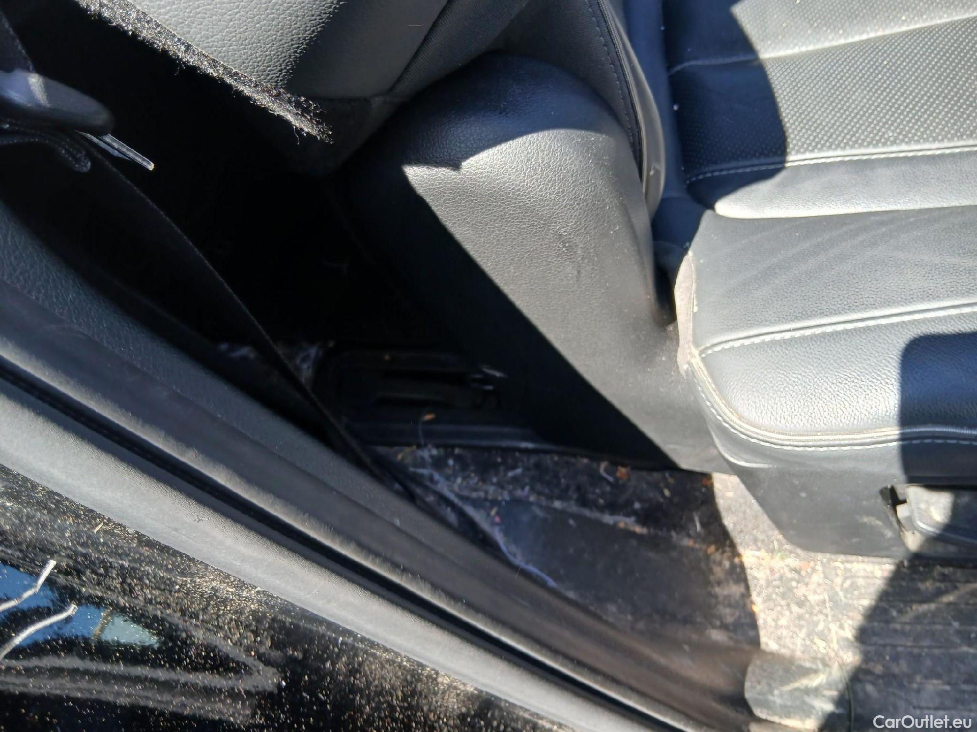  Hyundai  Santa Fe HYUNDAI  / 2021 / 5P / todoterreno 1.6 TGDi PHEV Tecno Auto 4x4 #41