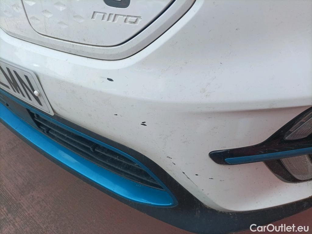  KIA  Niro KIA e- crossover e- 204 CV Drive (Long Range) #13