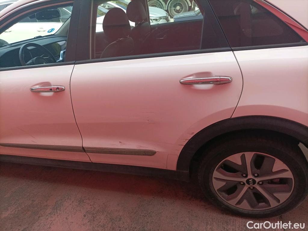  KIA  Niro KIA e- crossover e- 204 CV Drive (Long Range) #8