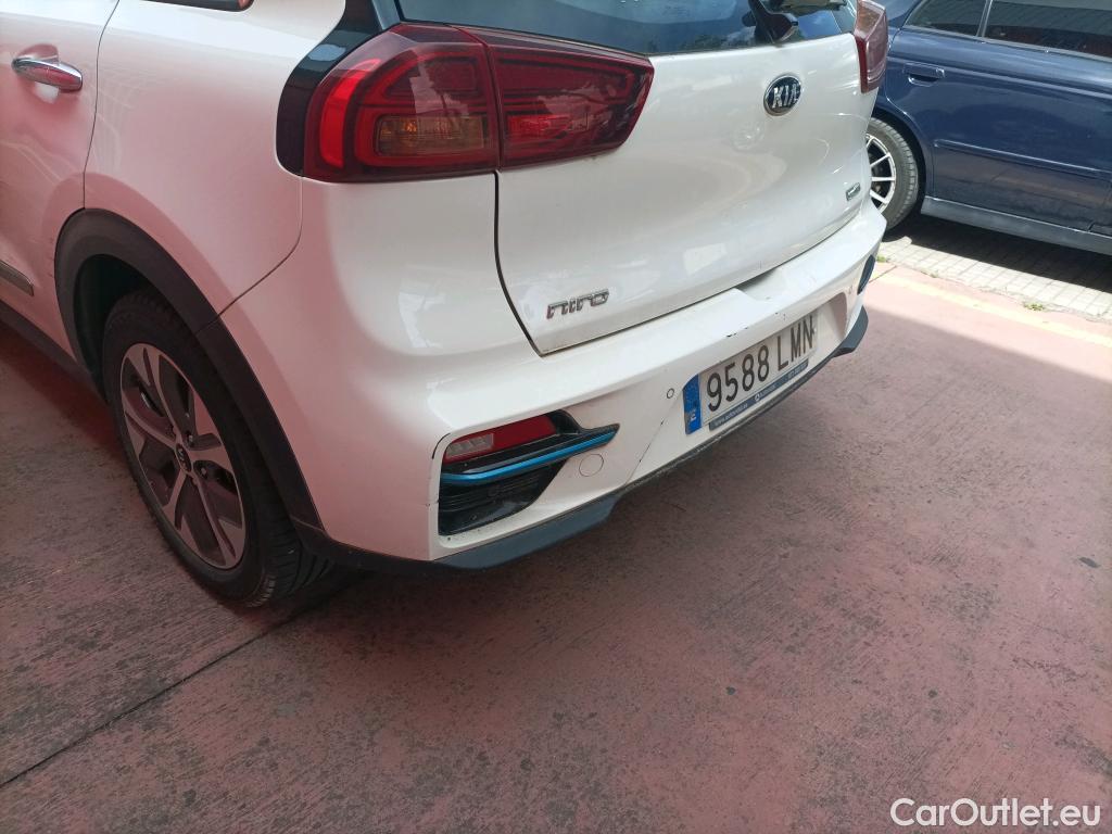  KIA  Niro KIA e- crossover e- 204 CV Drive (Long Range) #17
