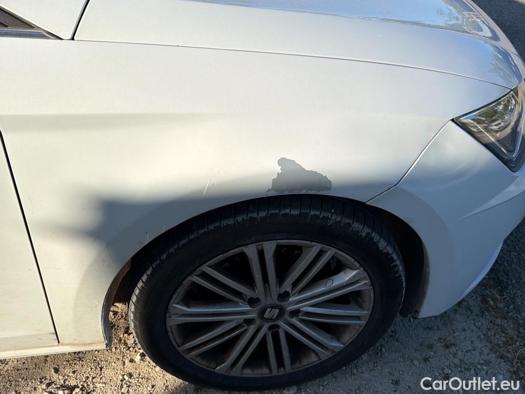  Seat  Leon SEAT León / 2016 / 5P / berlina con portón 2.0 TDI 110kW DSG-7 S&S Xcellence Ed Pl #1