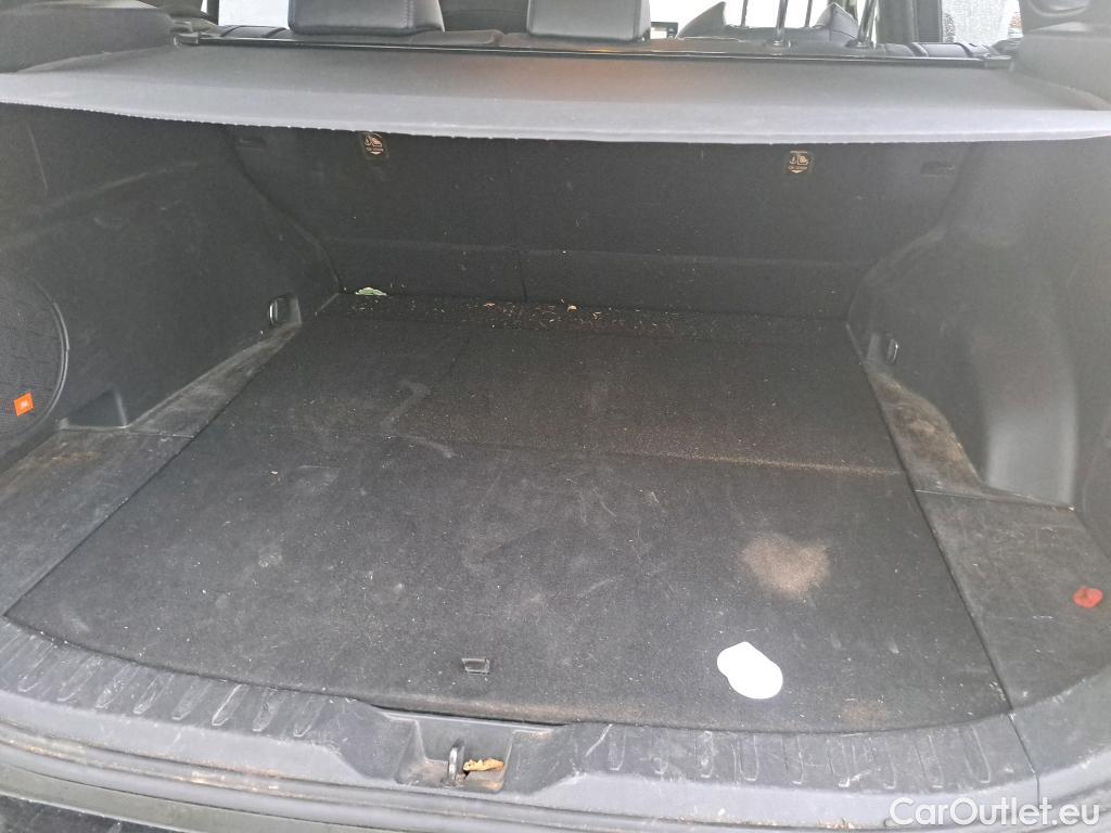  Toyota  RAV4 TOYOTA  / 2018 / 5P / todoterreno 2.5l 220H Feel! #3