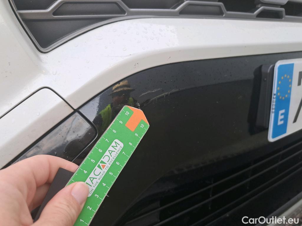  Toyota  RAV4 TOYOTA  / 2018 / 5P / todoterreno 2.5l 220H Feel! #27