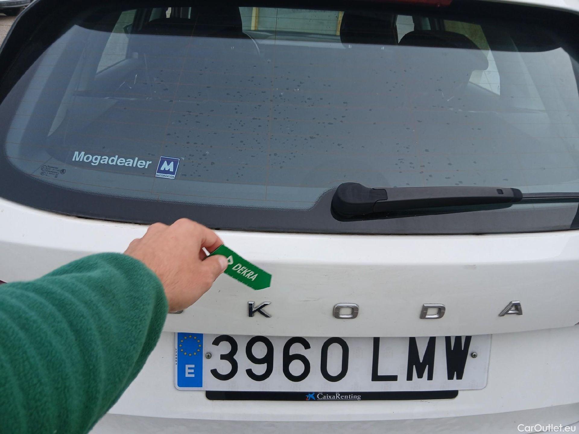  Skoda  KAMIQ SKODA  1.0 TSI 81kW (110CV) DSG Ambition (CX) #11