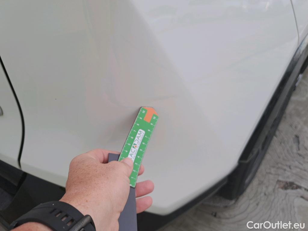  Toyota  RAV4 TOYOTA  / 2018 / 5P / todoterreno 2.5l 220H Feel! #25