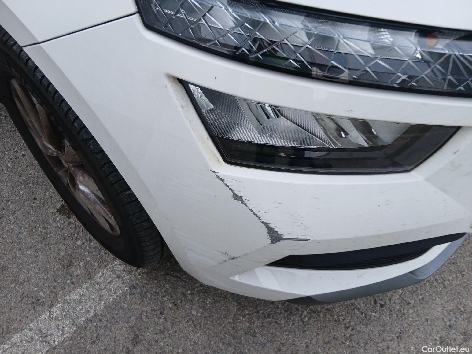  Skoda  KAMIQ SKODA  1.0 TSI 81kW (110CV) DSG Ambition (CX) #2