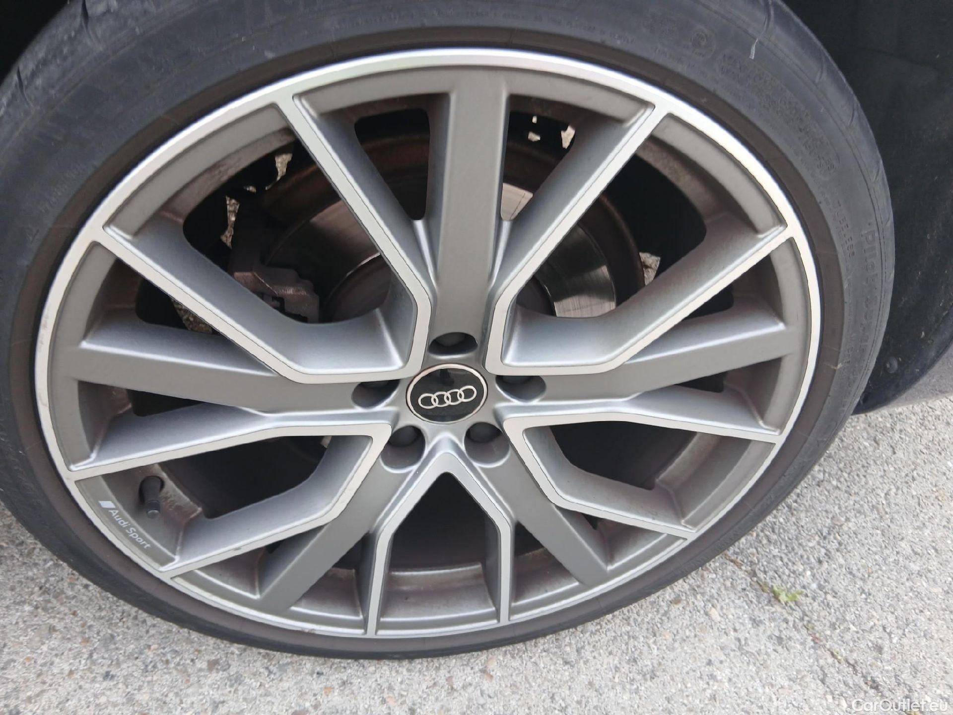  Audi  A4 AUDI   Avant Black line 35 TDI 160 CV S tronic #19