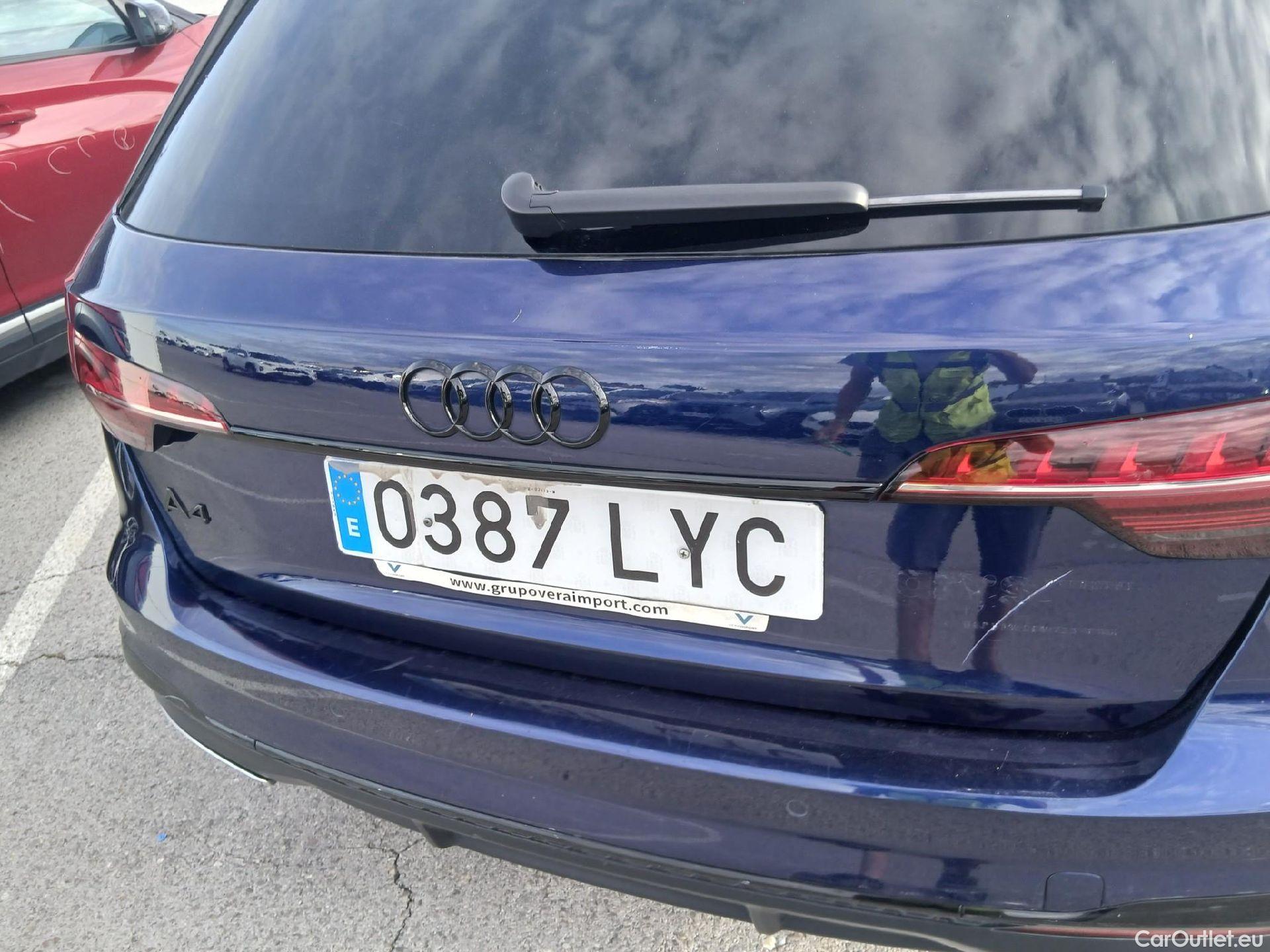  Audi  A4 AUDI   Avant Black line 35 TDI 160 CV S tronic #24