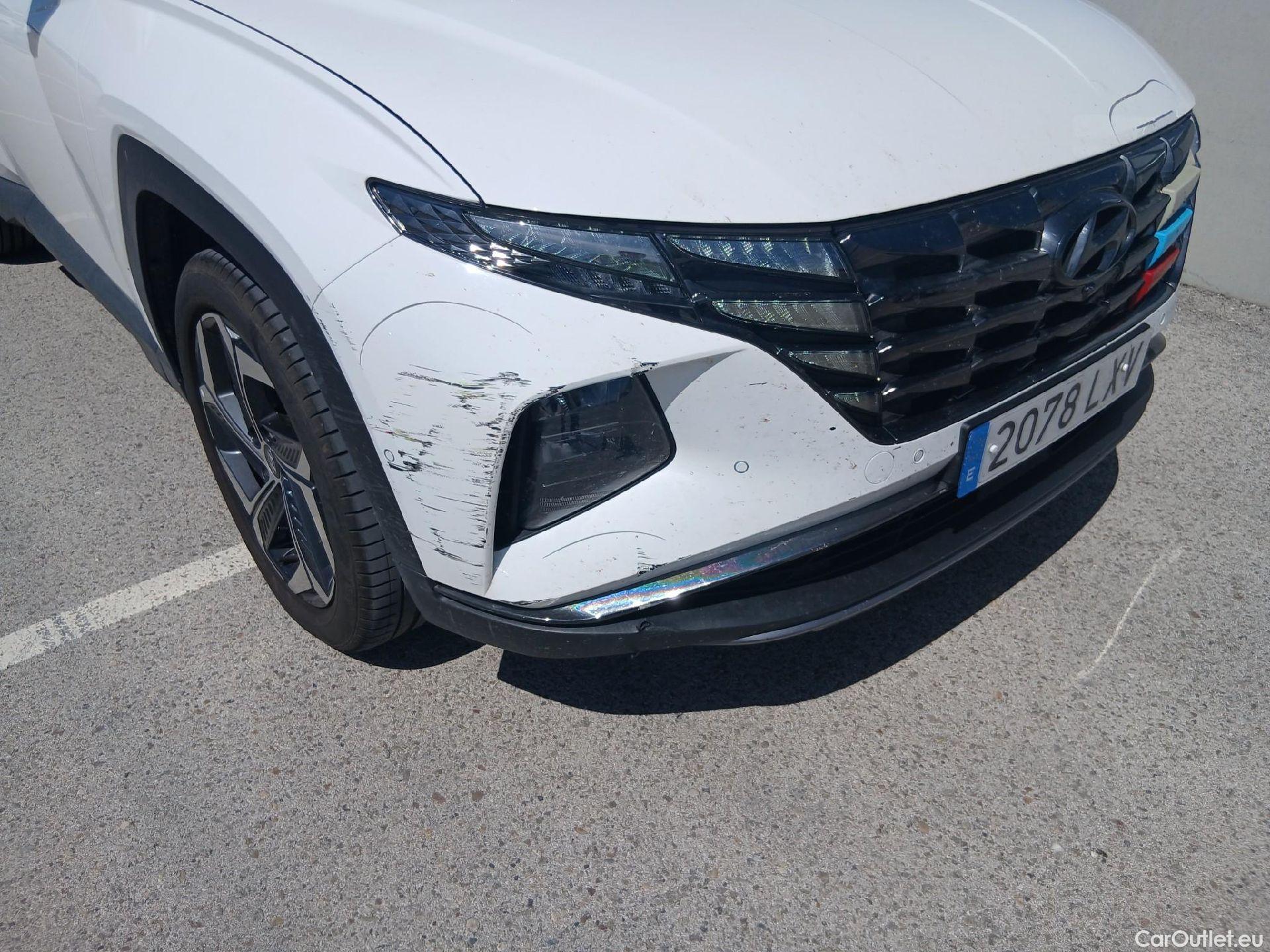  Hyundai  Tucson HYUNDAI  / 2020 / 5P / todoterreno 1.6 TGDI PHEV 195kW Style Auto 4x4 #4