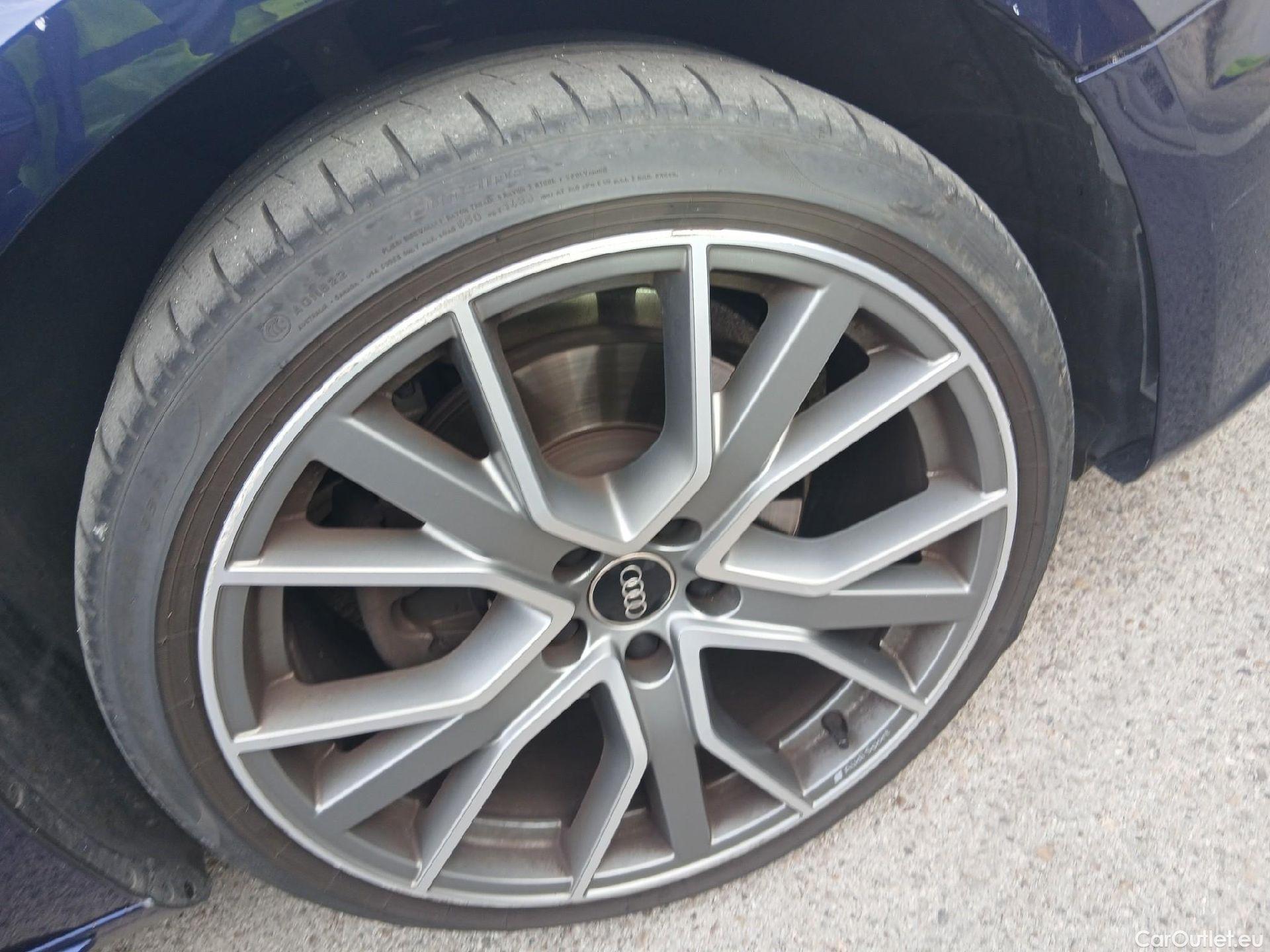  Audi  A4 AUDI   Avant Black line 35 TDI 160 CV S tronic #41
