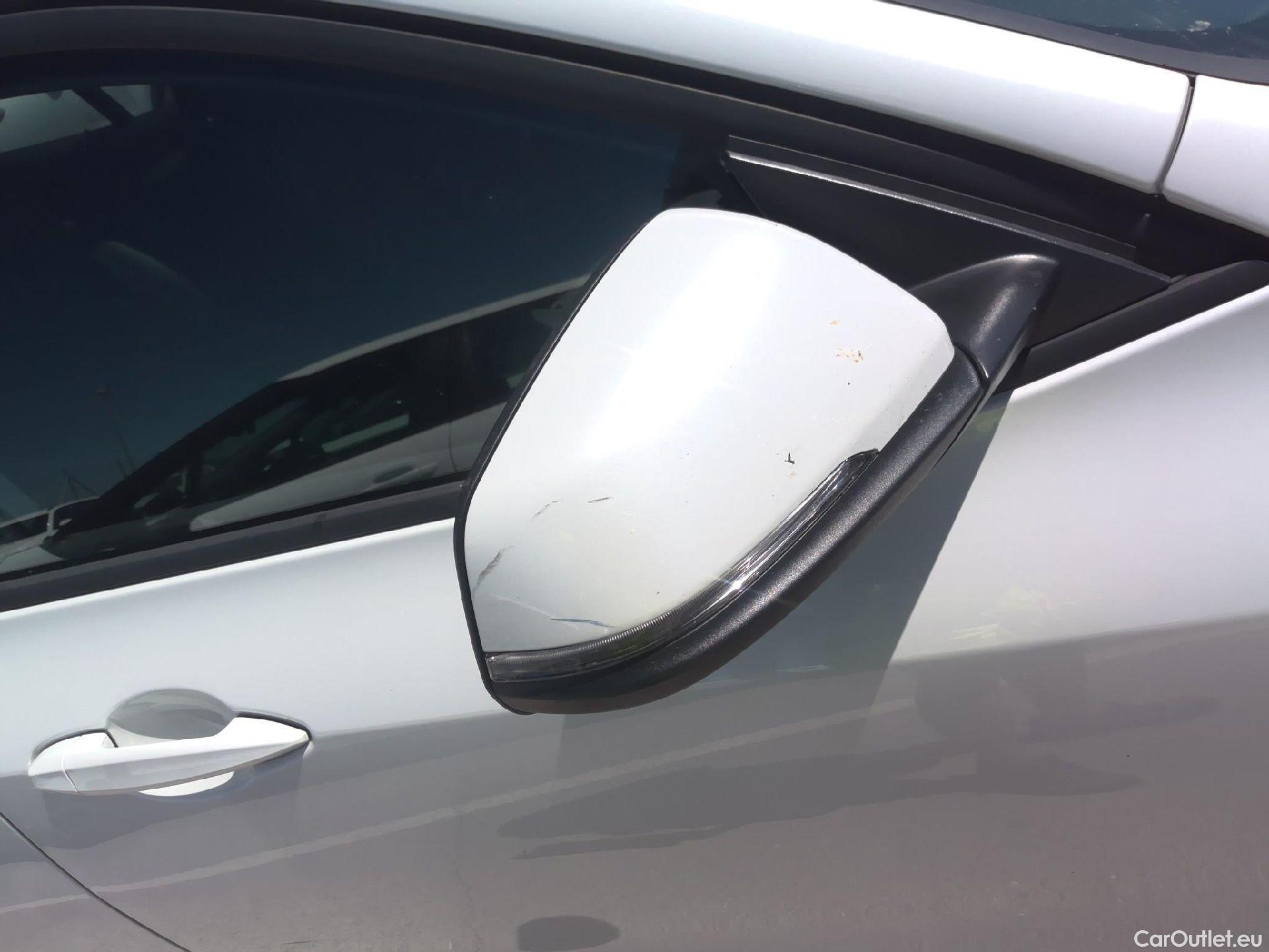 Bmw  X2 BMW  / 2017 / 5P / todoterreno sDrive18i #17