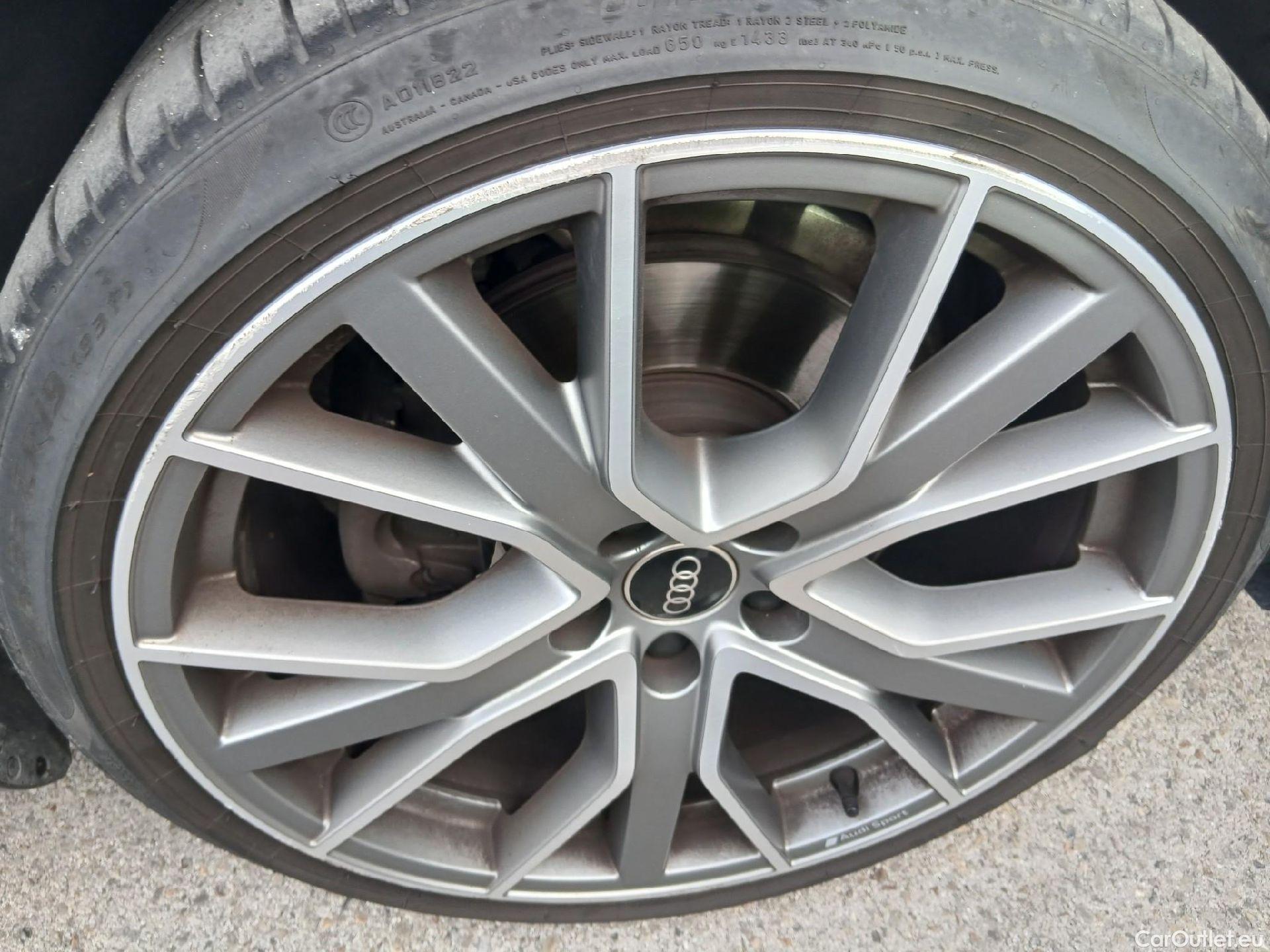 Audi  A4 AUDI   Avant Black line 35 TDI 160 CV S tronic #39