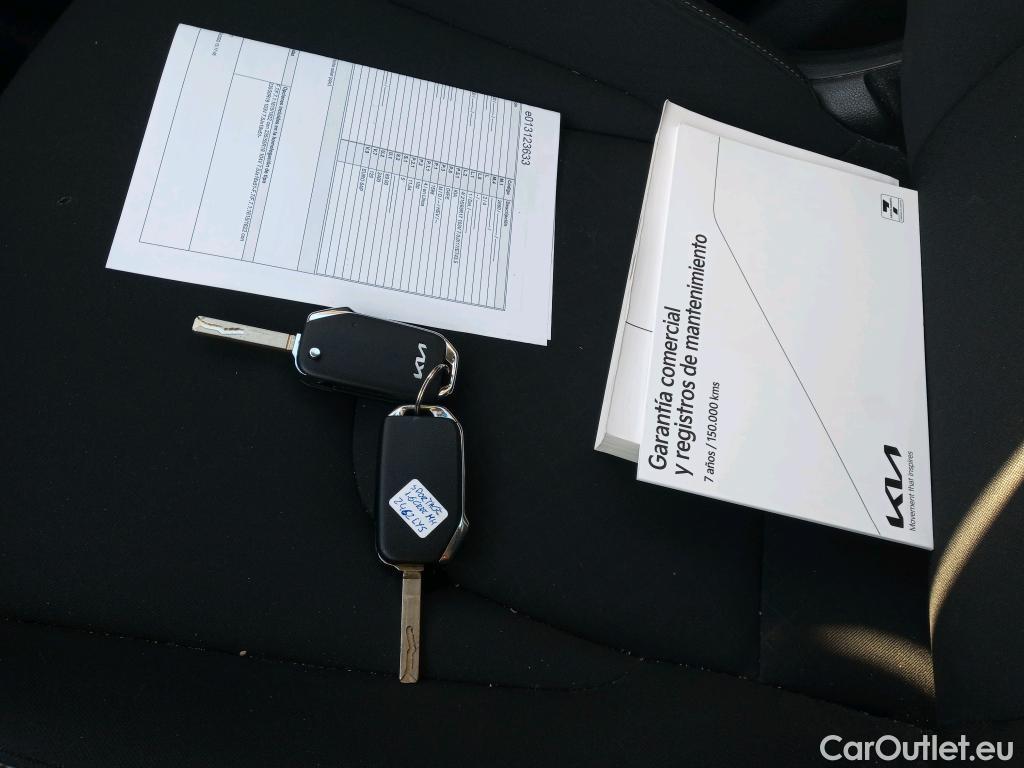  KIA  Sportage KIA  / 2022 / 5P / todoterreno 1.6 CRDi MHEV 100kW (136CV) Business 4X2 #19