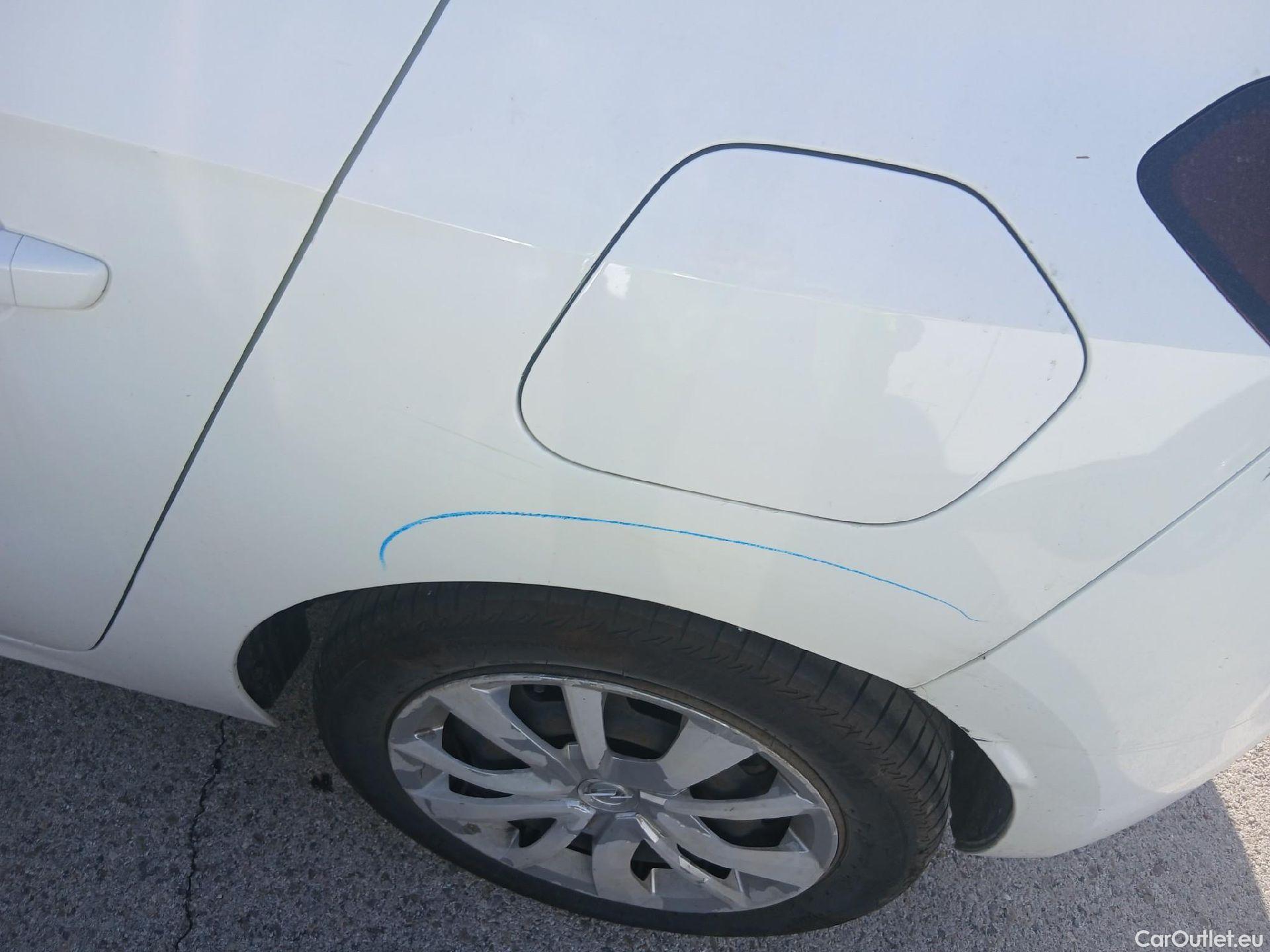  Opel  Corsa OPEL  / 2019 / 5P / berlina con portón 1.5D DT 74kW (100CV) Edition #21