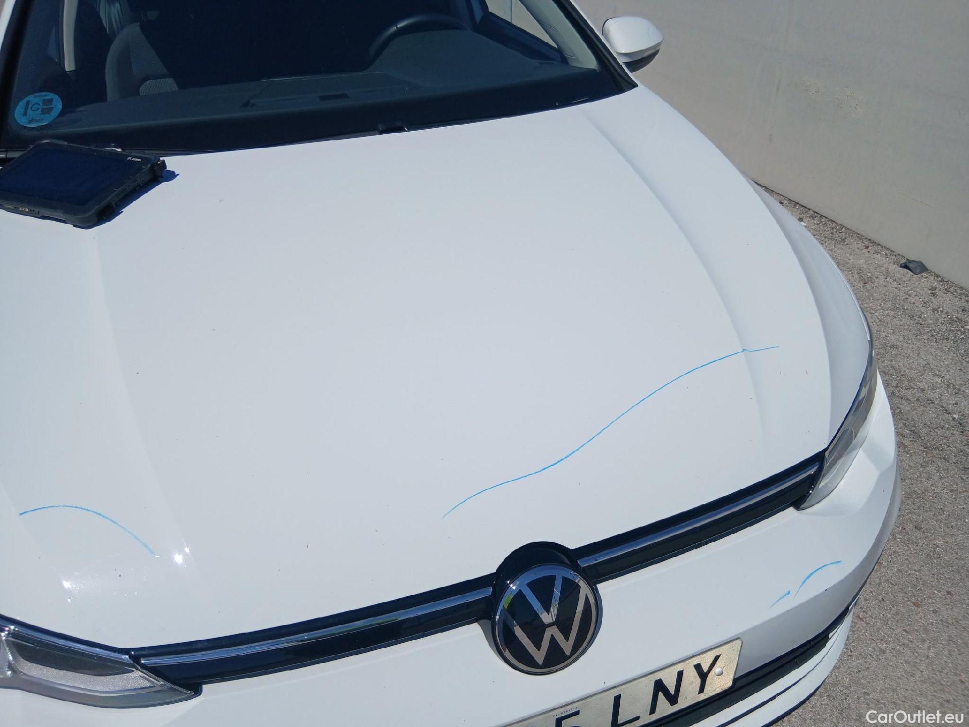  Volkswagen  Golf  VOLKSWAGEN / 2020 / 5P / berlina con portón 1.0 TSI 81kW (110CV) #4