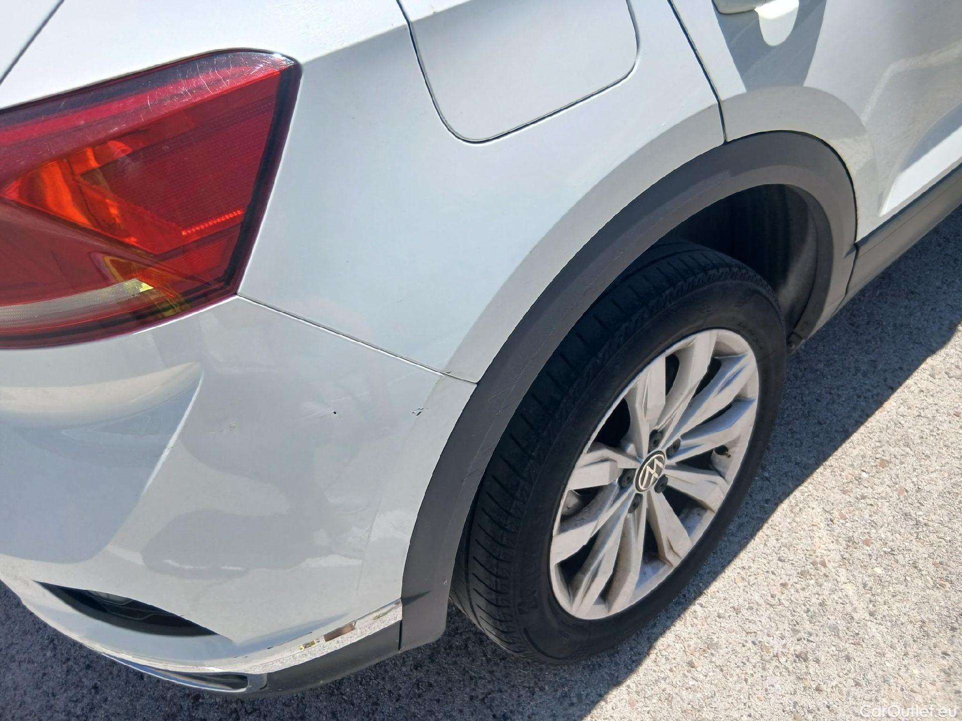  Volkswagen  T-ROC VOLKSWAGEN  / 2017 / 5P / todoterreno Advance 2.0 TDI 85kW (115CV) #16