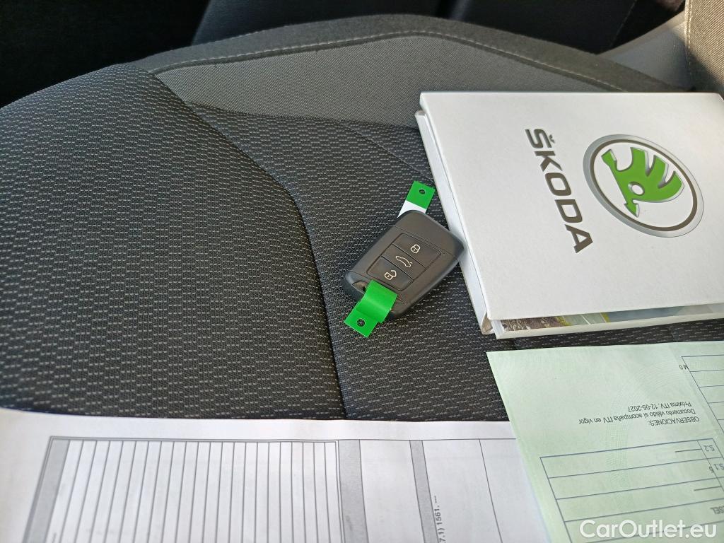  Skoda  Kodiaq SKODA  / 2021 / 5P / todoterreno 2.0 TDI 110KW (150cv) DSG 4x2 Ambition #4