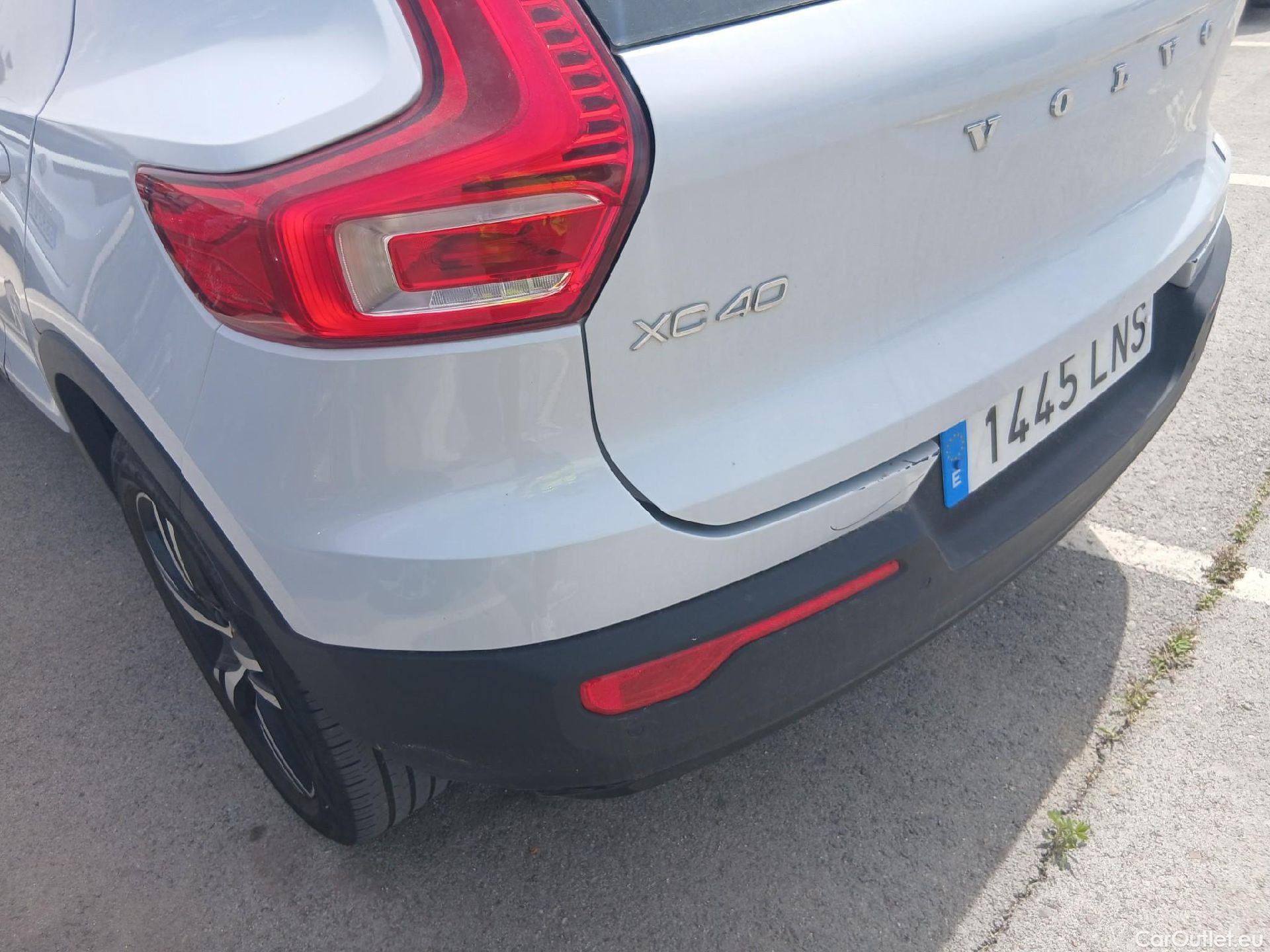  Volvo  XC 40 VOLVO XC40 / 2017 / 5P / todoterreno 1.5 T4 Twin Recharge R-Design Auto #21