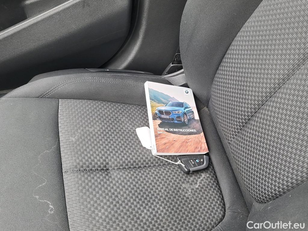  Bmw  X1 BMW  / 2019 / 5P / todoterreno sDrive18dA Corporate #4