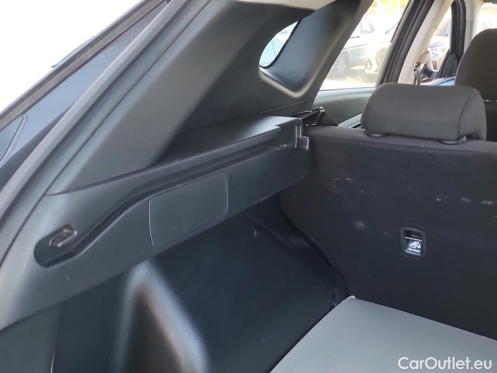 Hyundai  Tucson HYUNDAI  / 2020 / 5P / todoterreno 1.6 CRDI 85kW (115CV) Klass #3