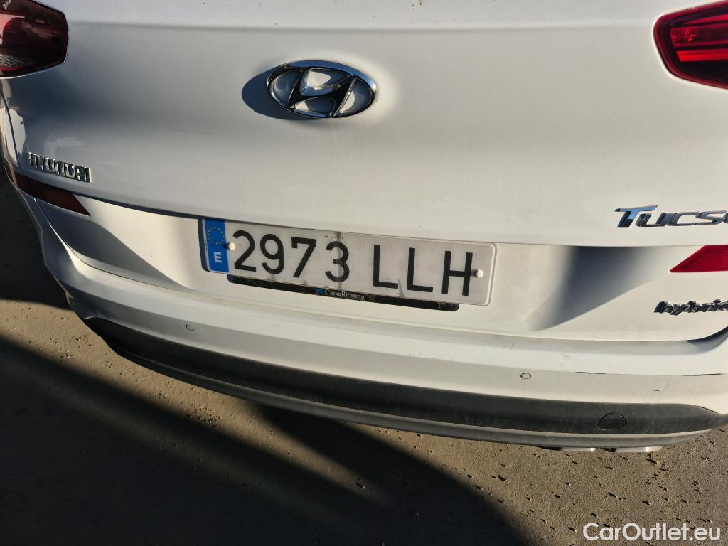 Hyundai  Tucson HYUNDAI  / 2018 / 5P / todoterreno 1.6 CRDI 85kW (116CV) 48V SLE 4X2(SP)(SL) #10