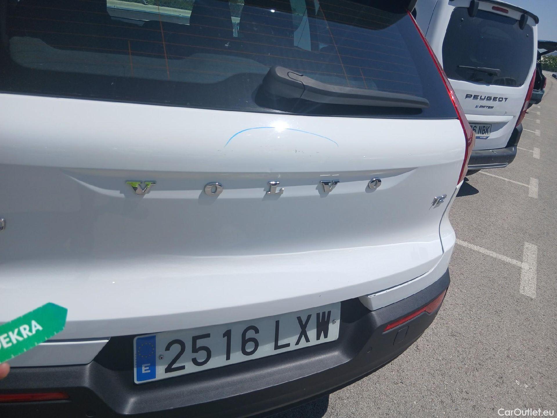  Volvo  XC 40 VOLVO XC40 / 2017 / 5P / todoterreno 1.5 T2 Momentum Core #14