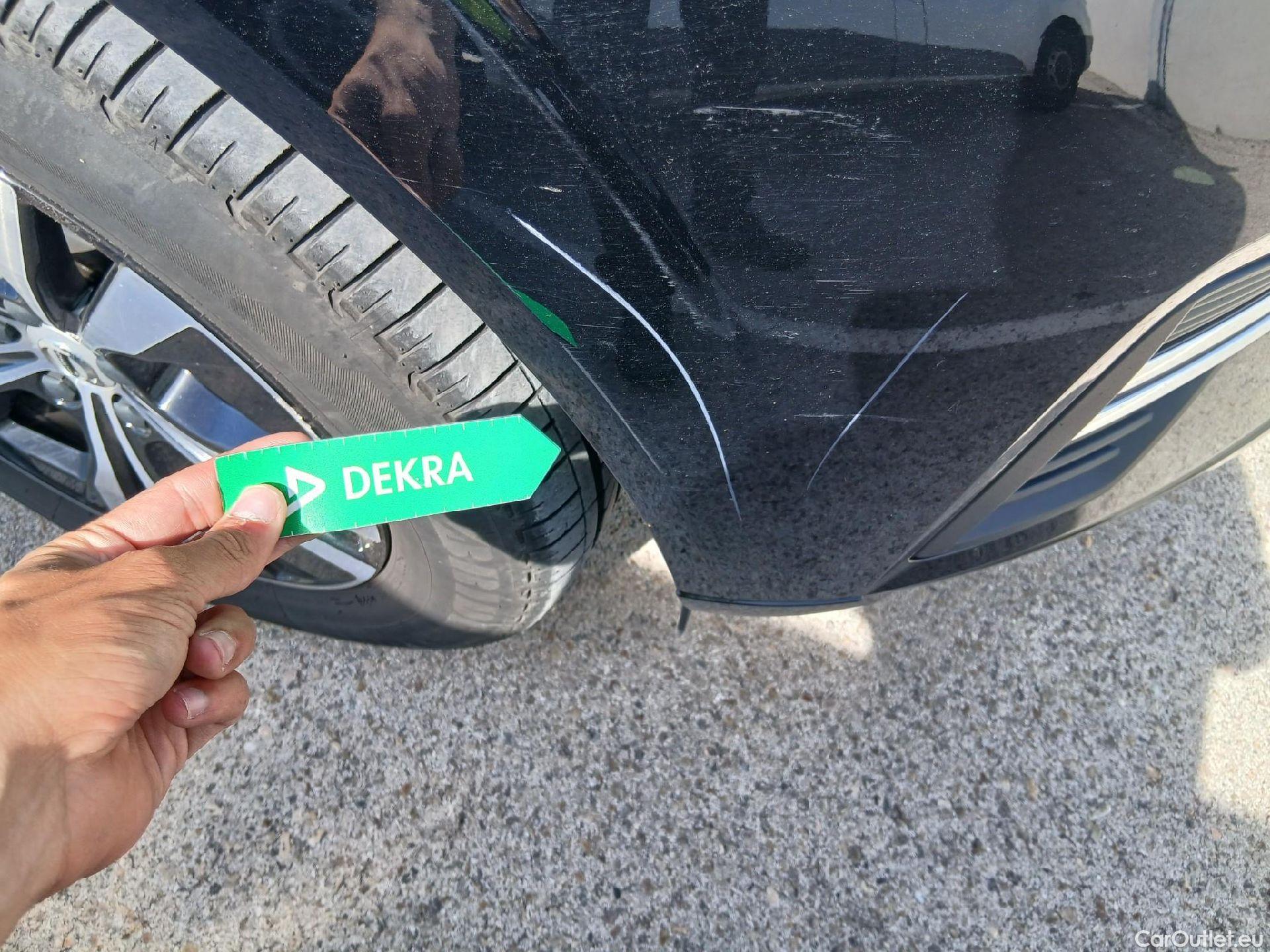  Volvo  XC60 VOLVO  / 2017 / 5P / todoterreno 2.0 B4 D Momentum Pro Auto #5