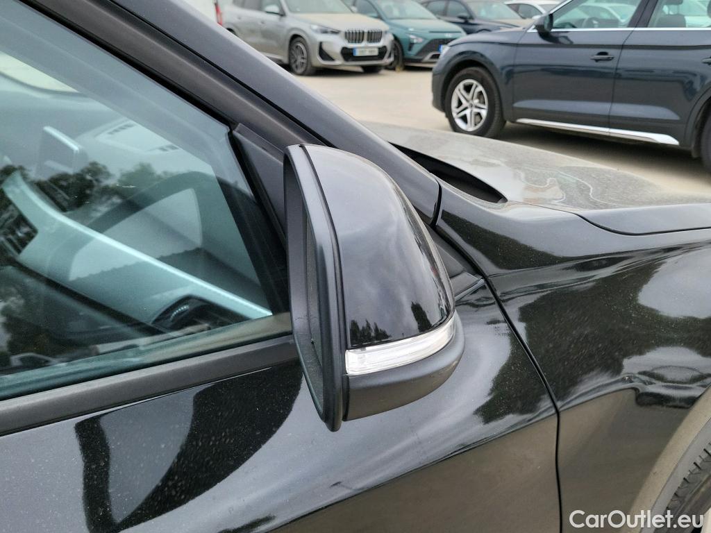 Bmw  X1 BMW  / 2019 / 5P / todoterreno sDrive18dA Corporate #13