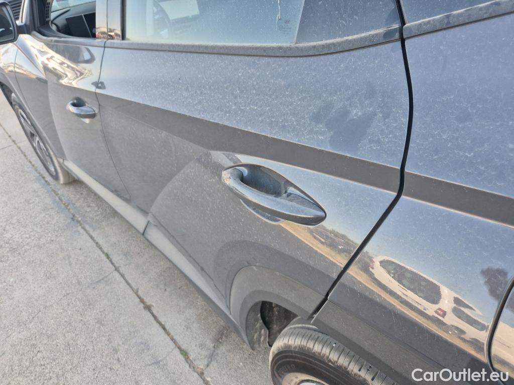  Hyundai  Tucson HYUNDAI  / 2024 / 5P / todoterreno 1.6T 158kW (215CV) HEV AT Klass #15