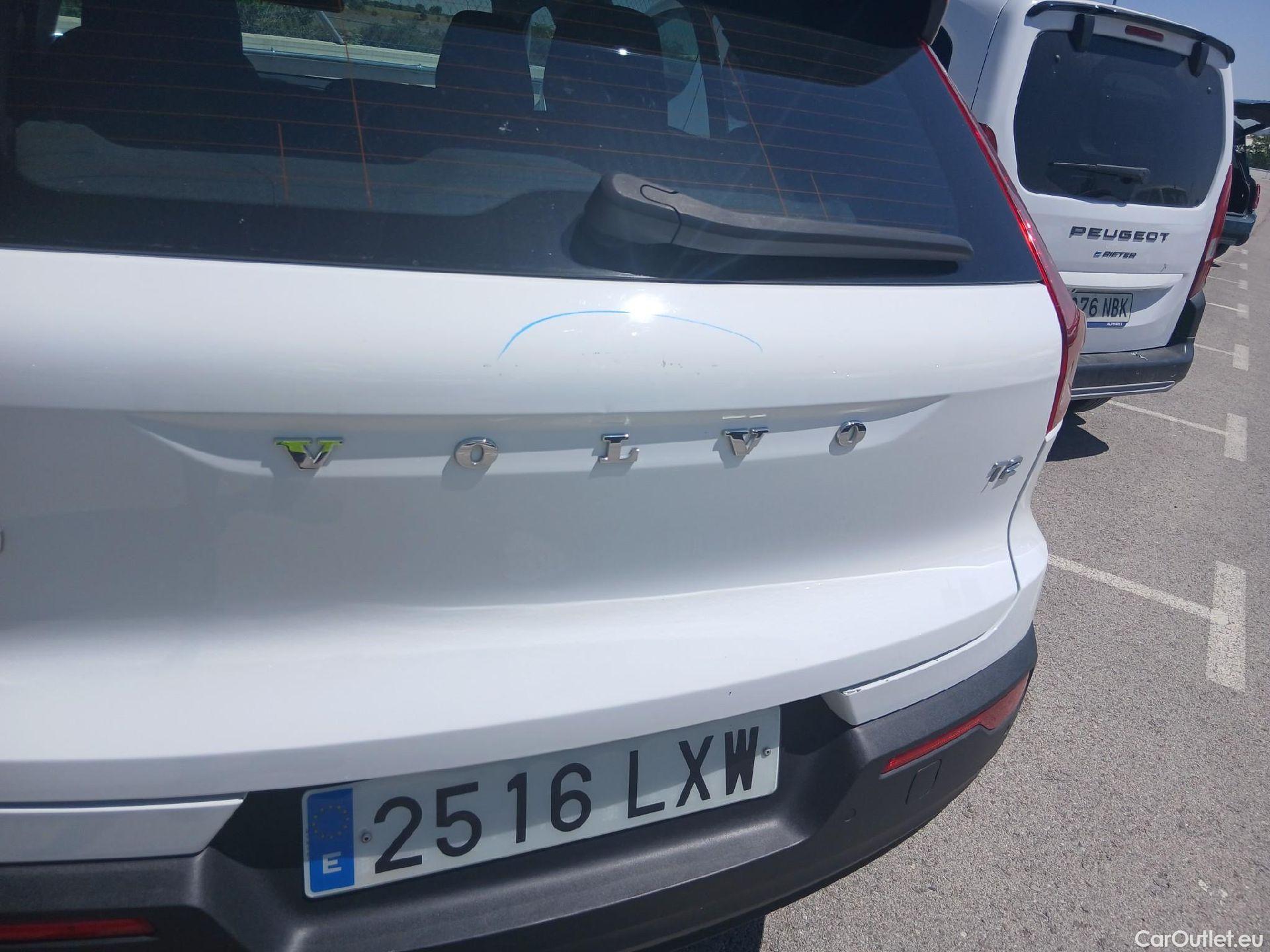  Volvo  XC 40 VOLVO XC40 / 2017 / 5P / todoterreno 1.5 T2 Momentum Core #13